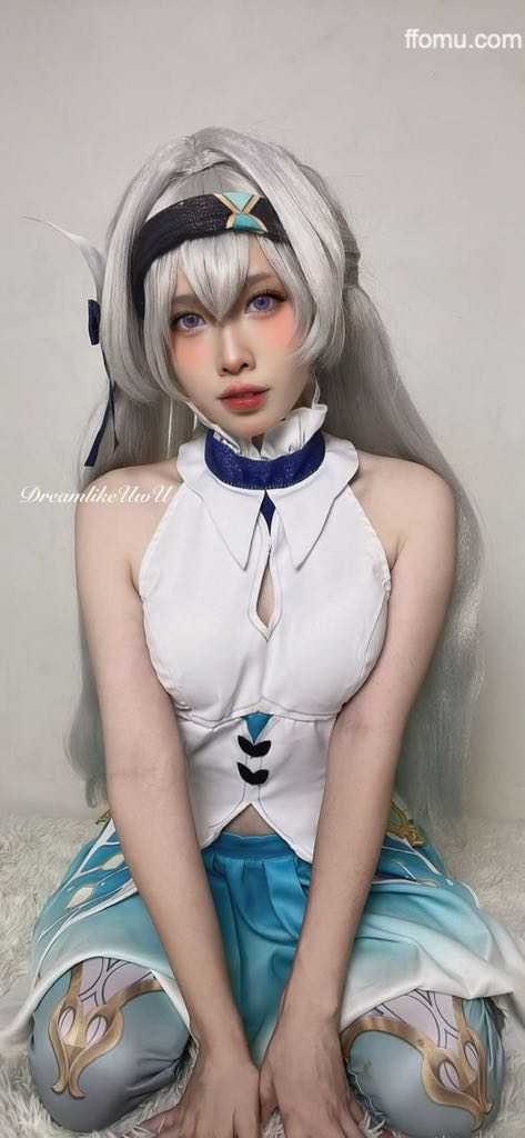DreamlikeUwU cosplay Firefly – Honkai:Star Rail