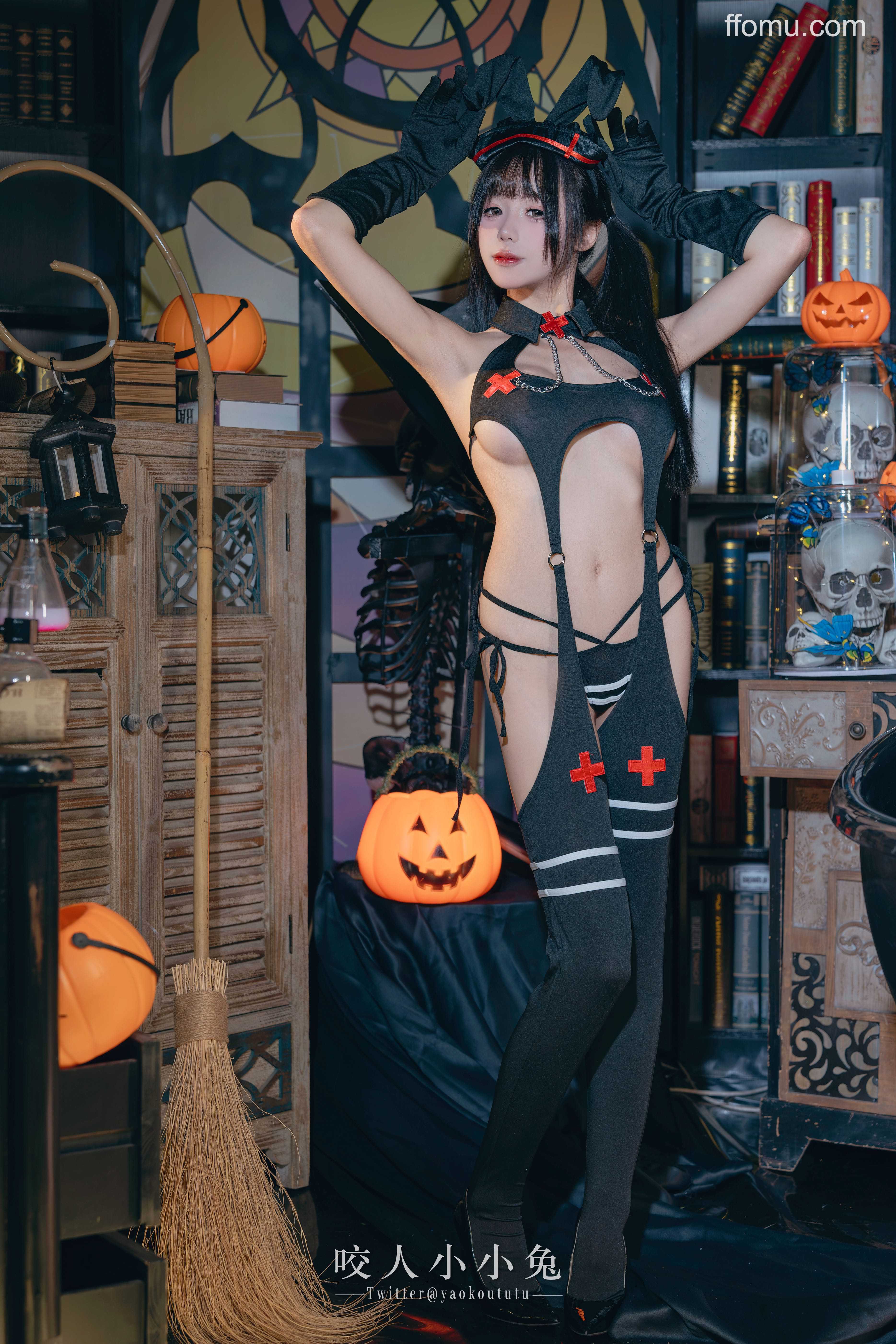 咬一口兔娘ovo (Yaokoututu) – Halloween Nurse