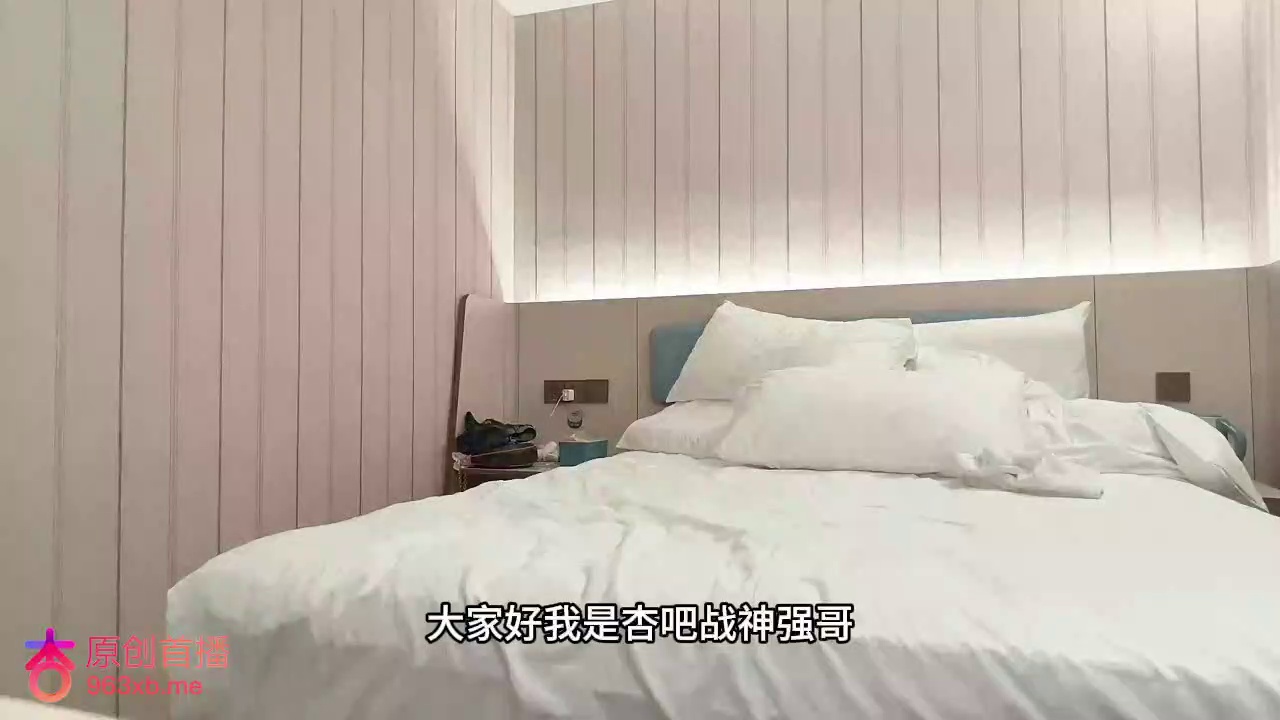 **今天花3000约了一个妹妹下面很紧,每次插进去都会痛得直叫,因为操的时间太长妹妹有点不乐意了**