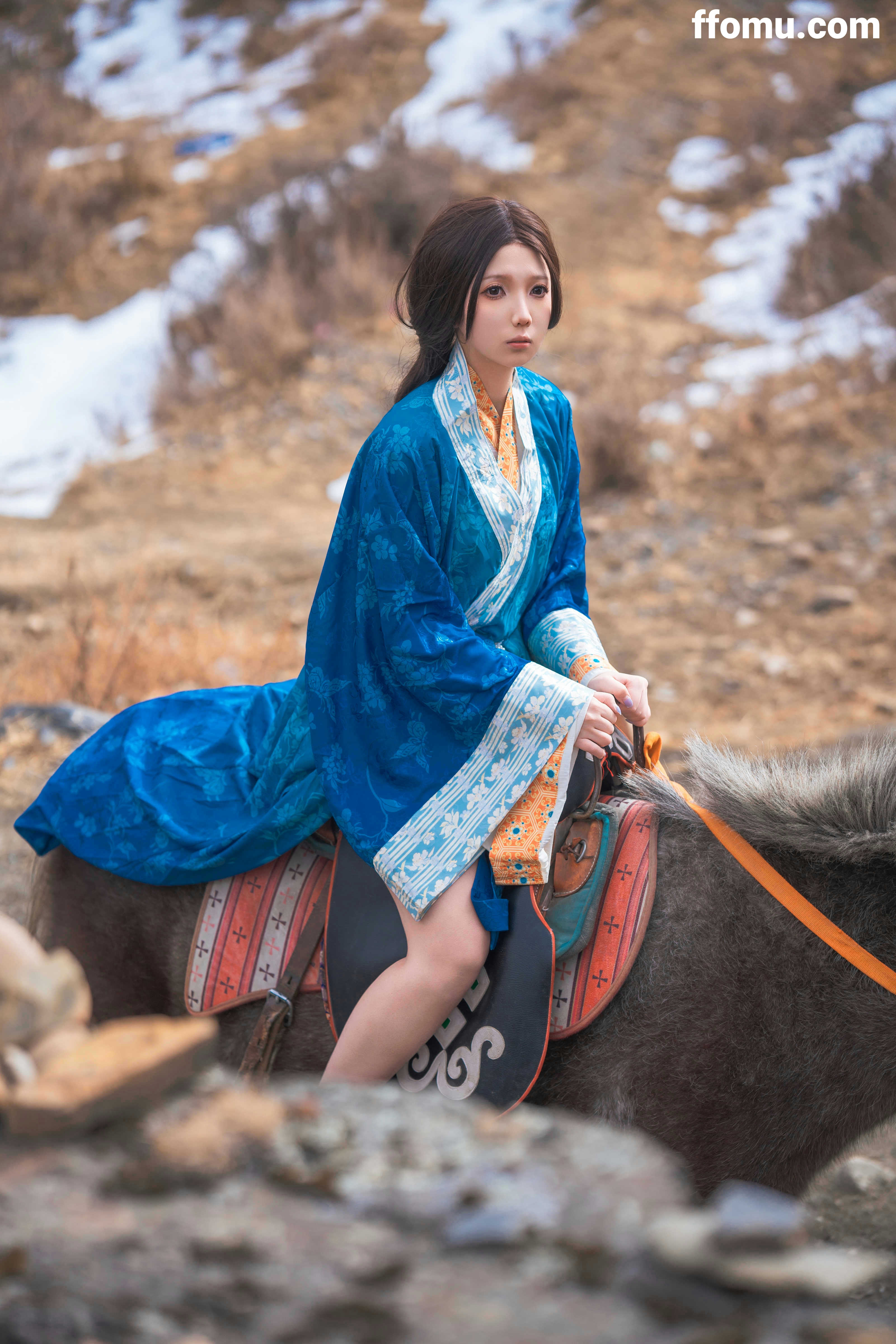 小和甜酒 (xiaohetianjiu) – Horseback Riding Princess 