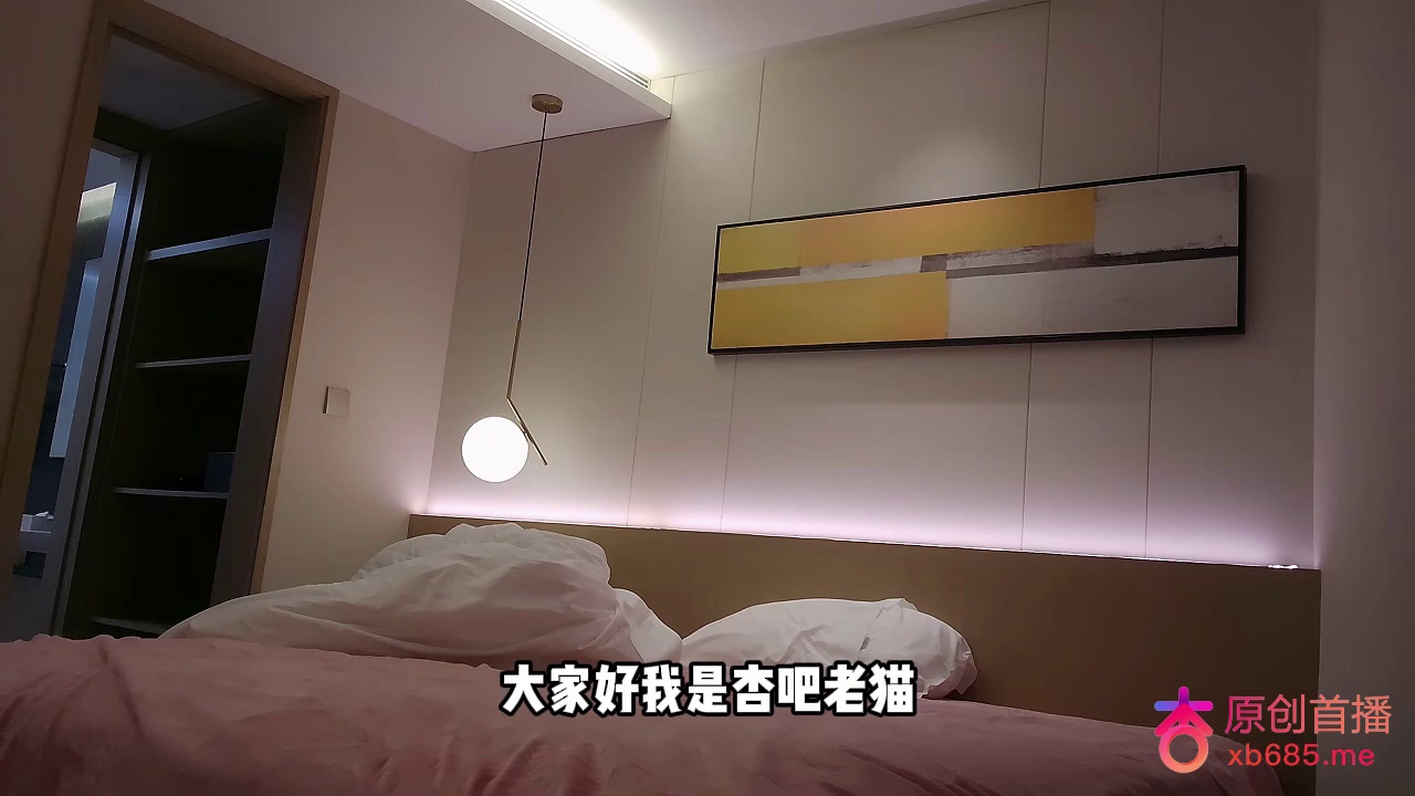 花5000元找了一位极品模特美臀妹子,天花板级别的翘臀美胸,健身达人,体力很好说很少人禁得住我这么干