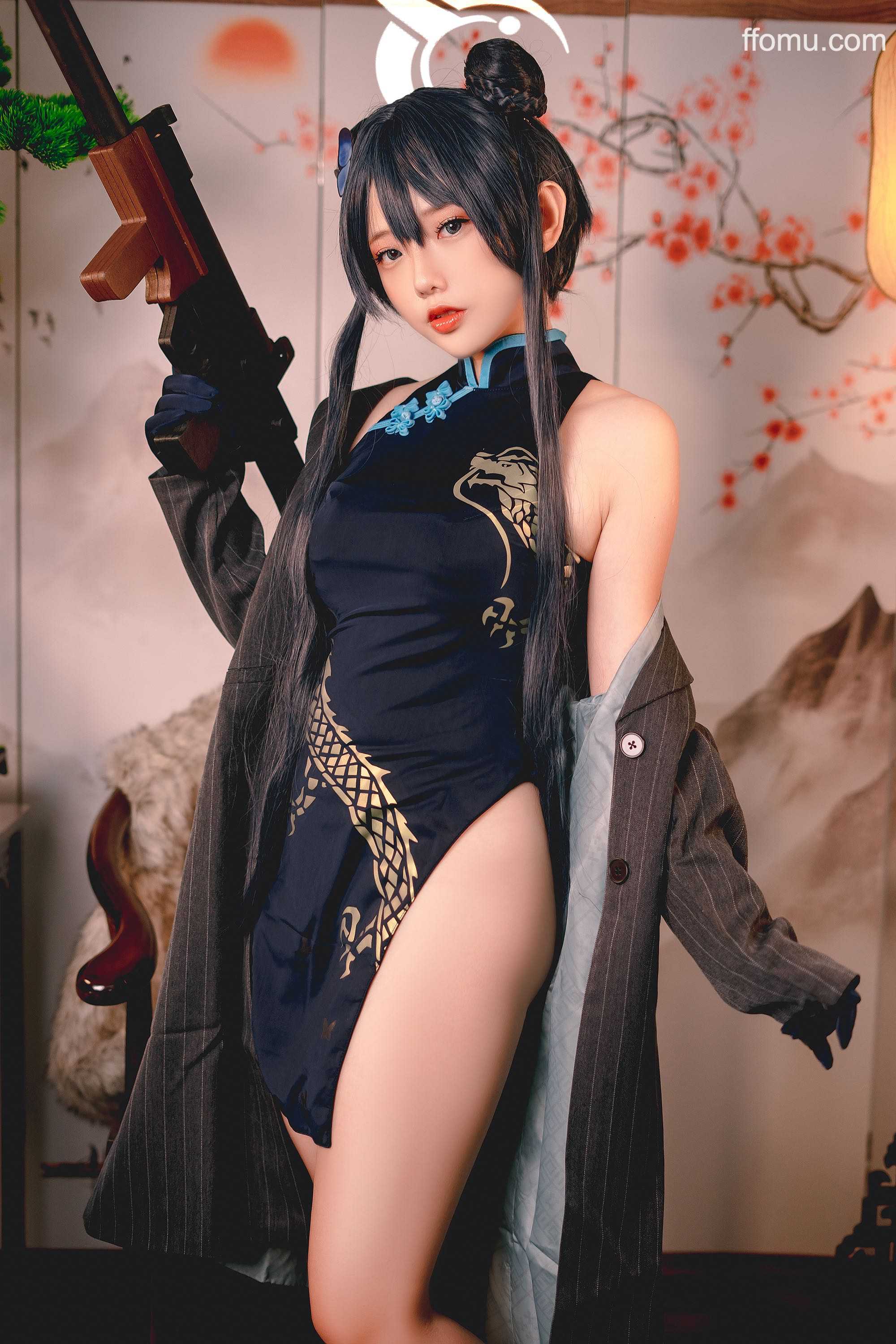 Messie Huang写真 cosplay Kisaki – Blue Archive