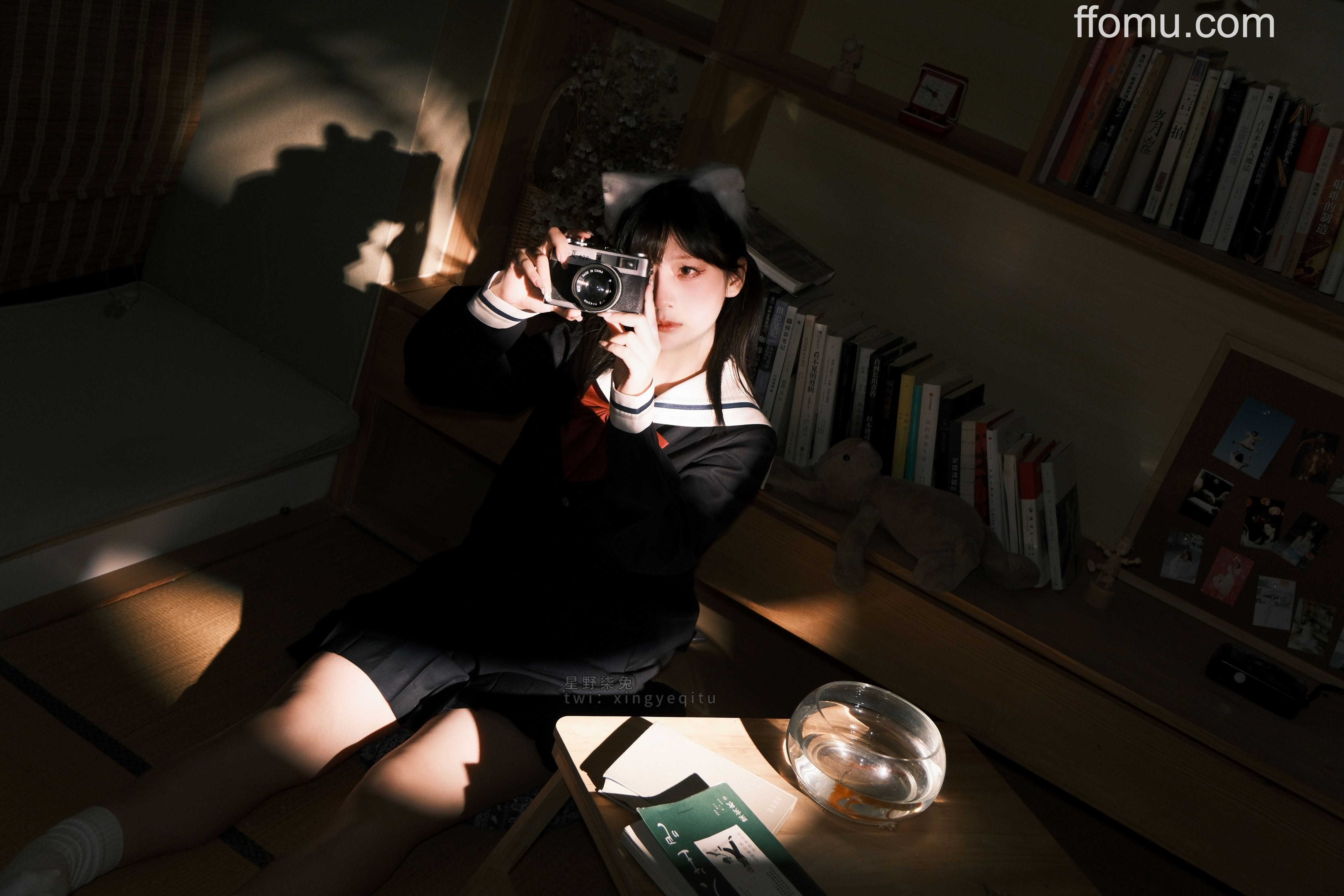 星野柒兔 (Xingyeqitu) – Girl After School