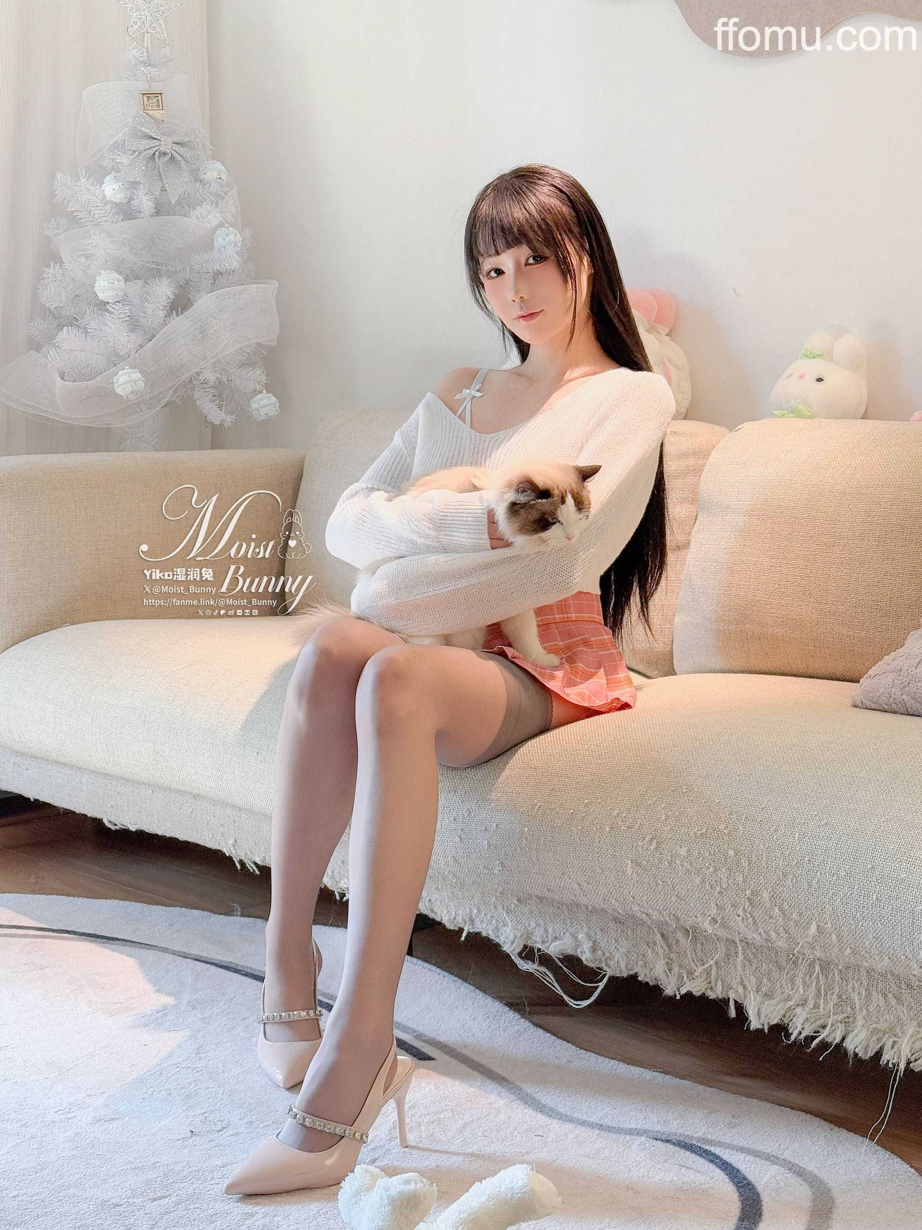 咬一口兔娘ovo (Yaokoututu) – Romantic Holiday