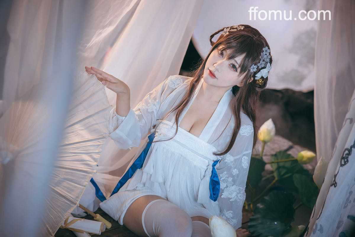 是一只熊仔吗 (Shi yi zhixiong zi ma) cosplay Yat Sen – Azur Lane