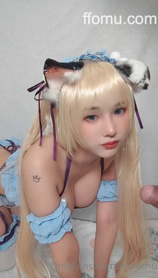 Minichu cosplay Marie Rose – Dead or Alive