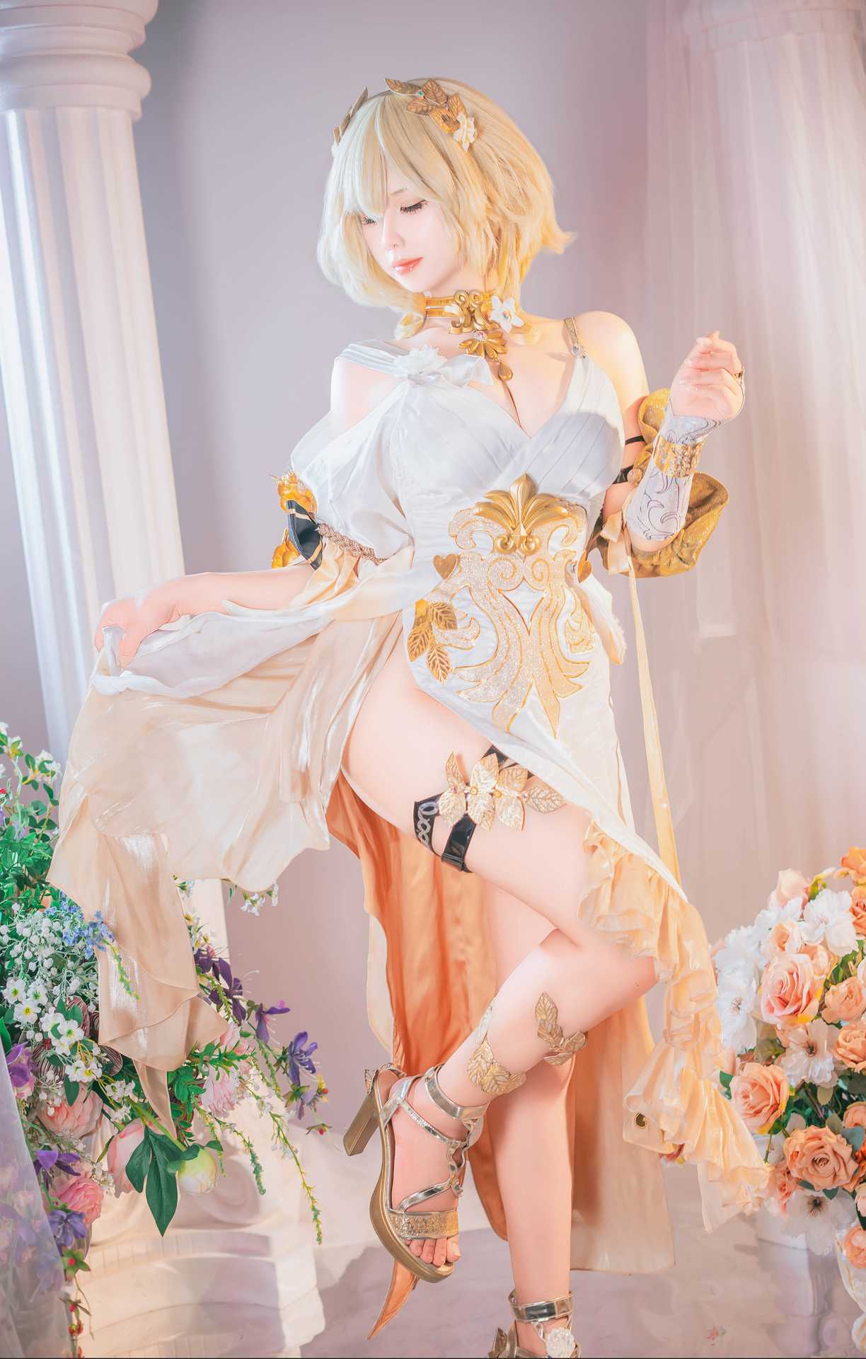 Pyoncos (ピオン) cosplay Aglaea – Honkai:Star Rail “99 photos and 3 videos”