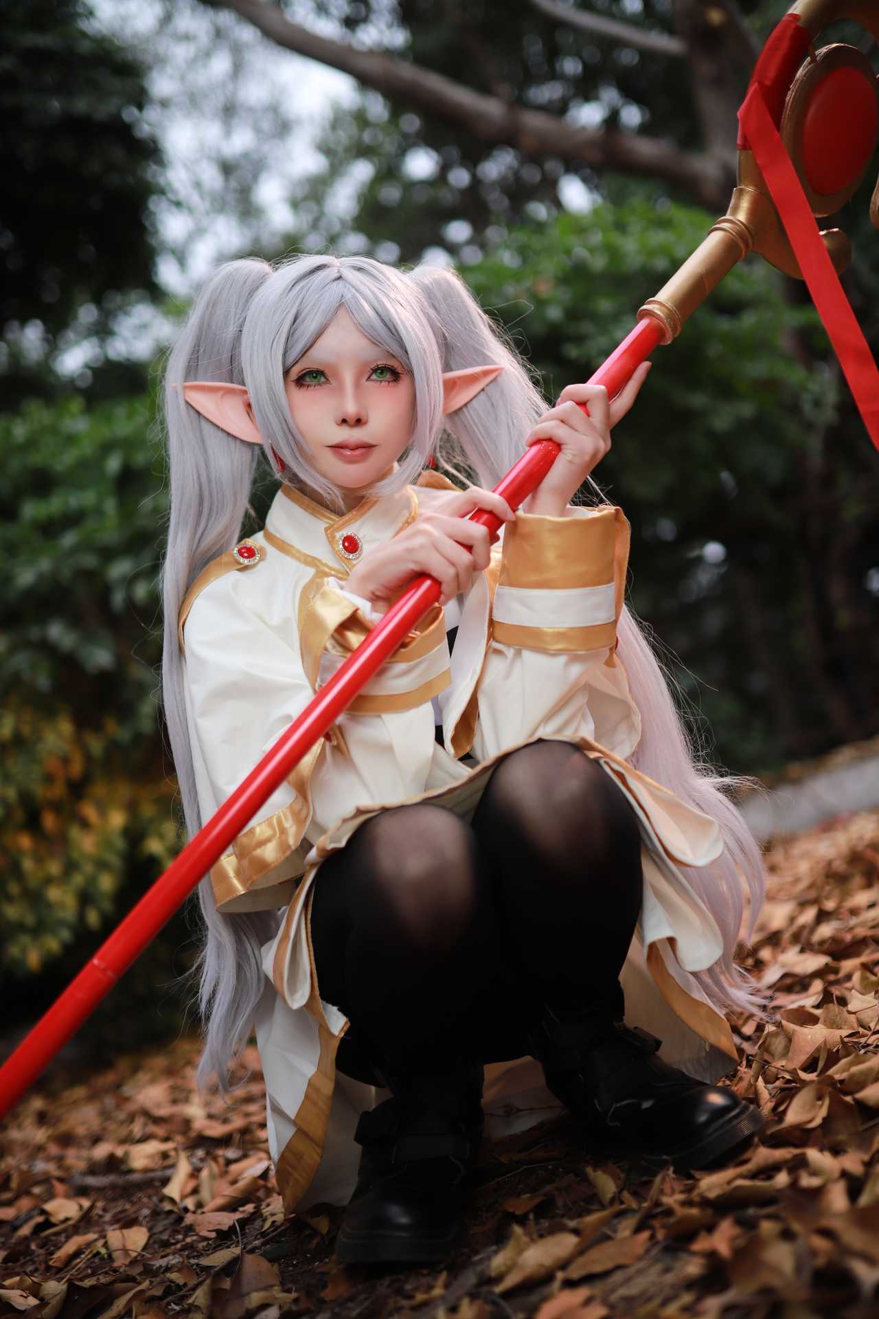上杉绘梨落 (Uesugi hui Nashi Ochi) cosplay Frieren – Sousou no Frieren “44 photos”