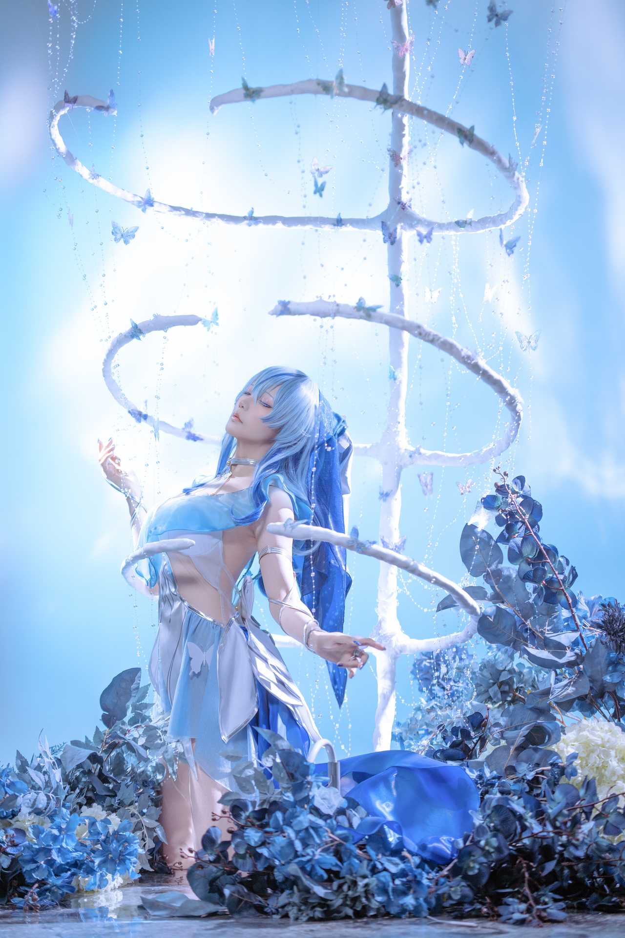 Hoshilily (星之迟迟) cosplay The Shorekeeper – Wuthering Waves “34 photos”