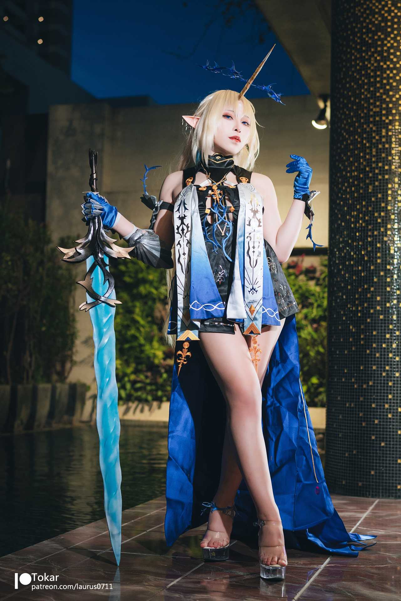 Tokar 浵卡 (laurus0711) cosplay Fleurdelys – Wuthering Waves “27 photos and 2 videos”