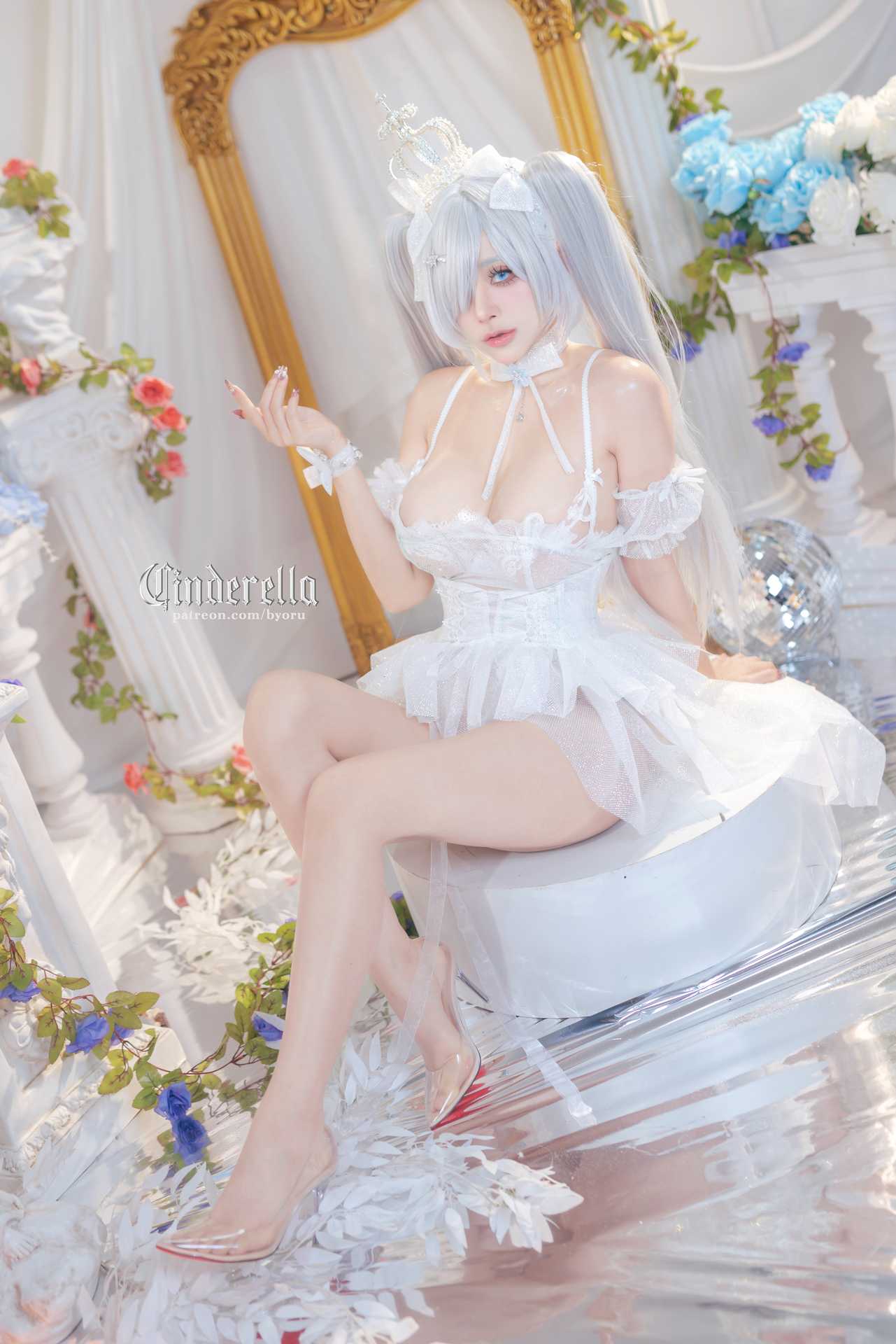 Byoru (ビョル) cosplay Cinderella – NIKKE “63 photos and 21 videos”