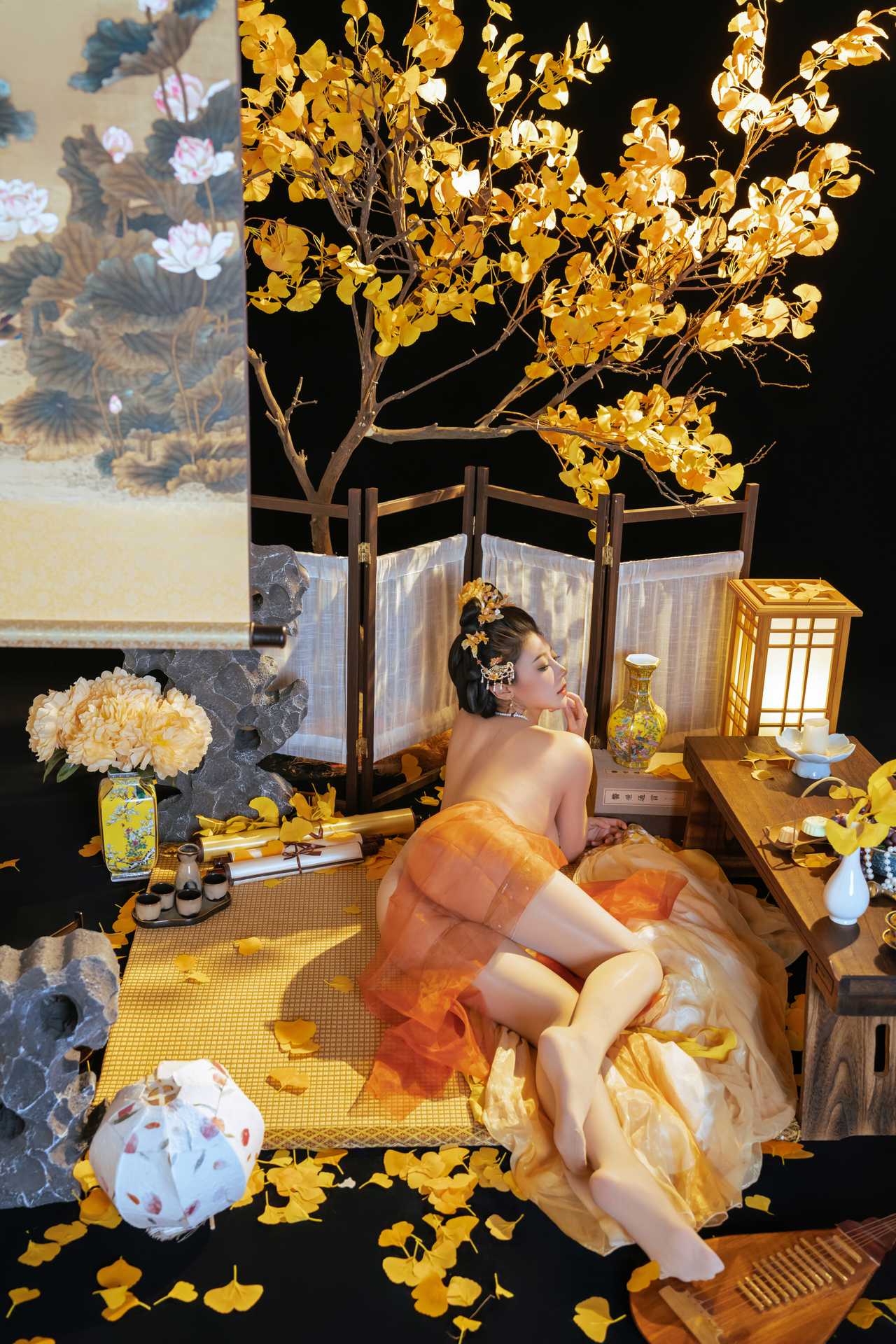 奈汐酱nice 自撮り(niceoppi) – Gold Letter To The Moon “90 photos”