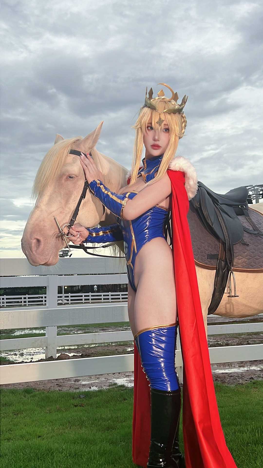 Puypuy プィプィ (Puypuychan) cosplay Artoria Lancer – Fate/Grand Order – Part 2 “180 photos and 22 videos”