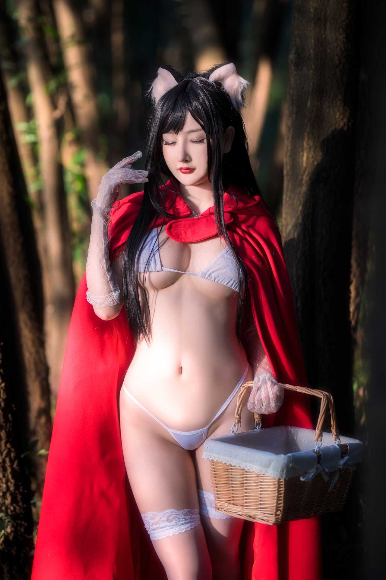 您的蛋蛋 (ddanlikeu) – Little Red Riding Hood “34 photos”