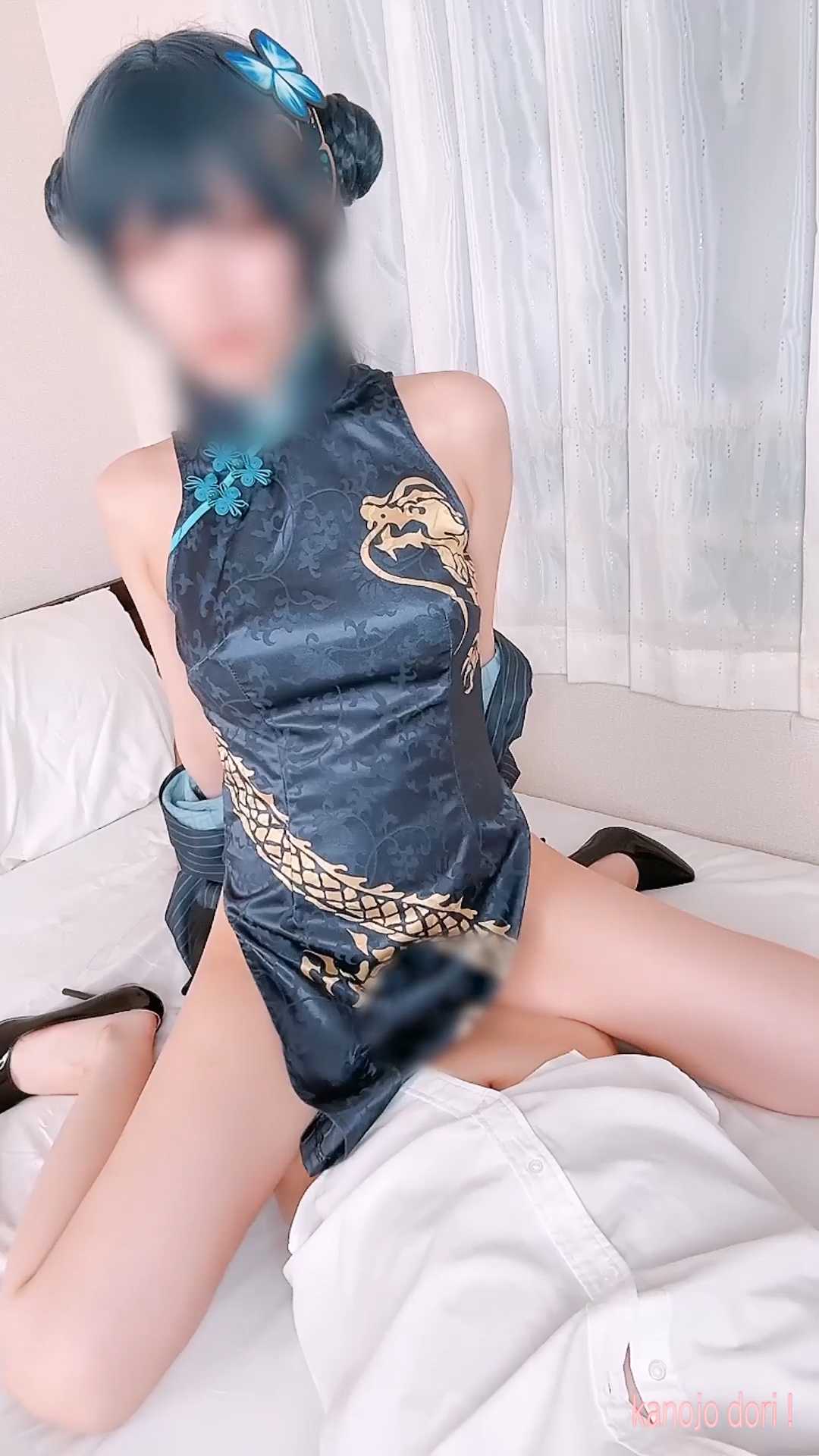 Unknown Cosplayer cosplay Kisaki – Blue Archive “19 photos and 1 video”