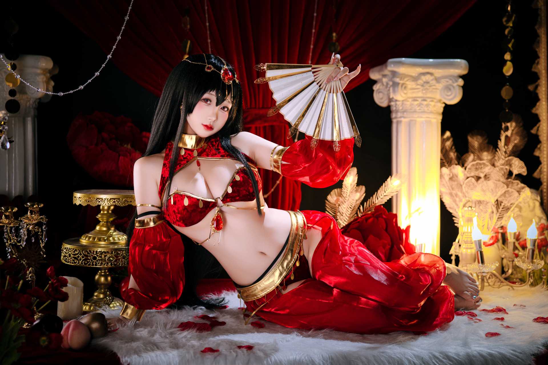 Rinaijiao-(日奈娇) cosplay Taihou – Azur Lane “97 photos and 3 gifs”