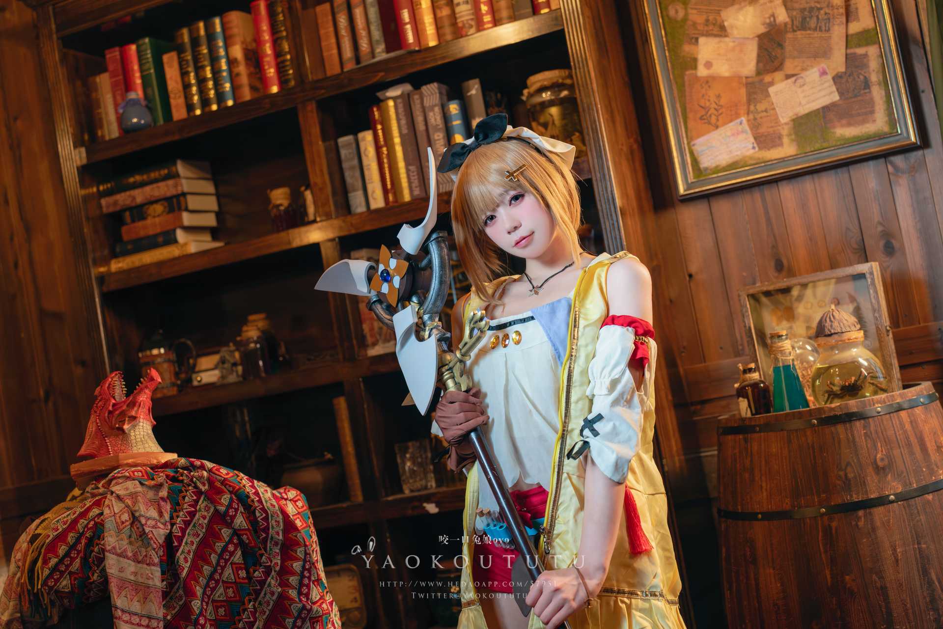 咬一口兔娘ovo (Yaokoututu) cosplay Reisalin Ryza Stout – Atelier Ryza “53 photos and 1 video”
