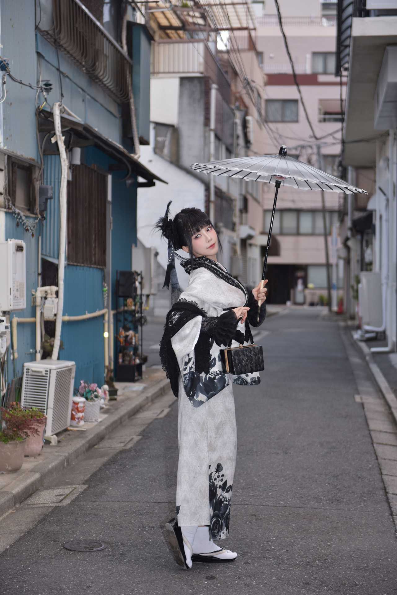 水淼Aqua – Black Lace Kimono “70 photos”