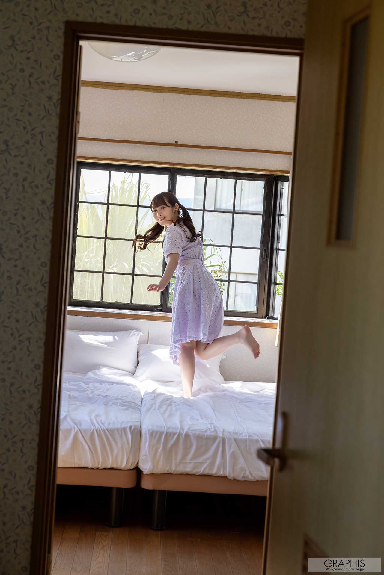 Rikka Ono (小野六花) – Limited Edition “30 photos”