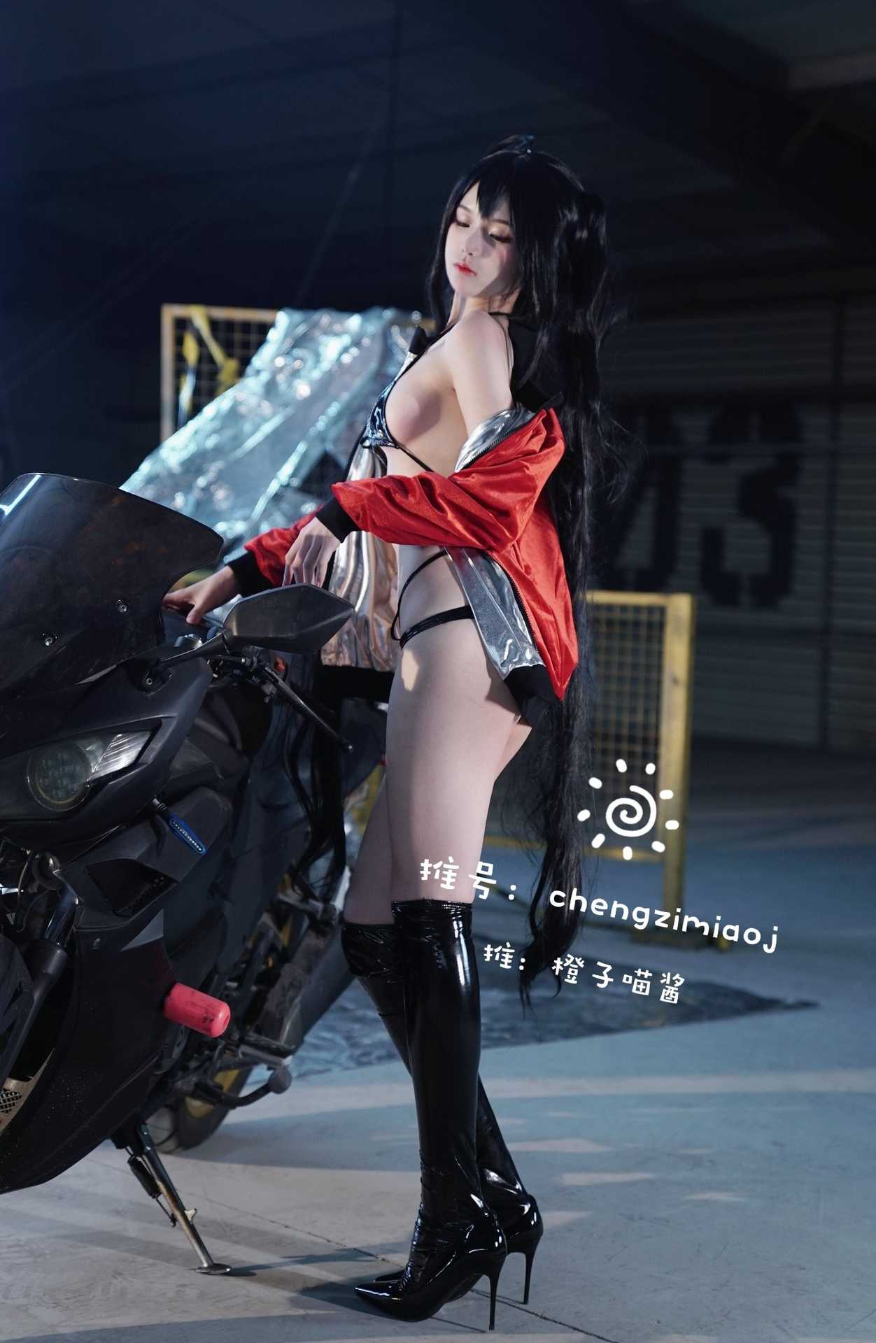 Chengzimiaoj (橙子喵酱) cosplay Taihou Race Queen – Azur Lane “23 photos and 2 videos”