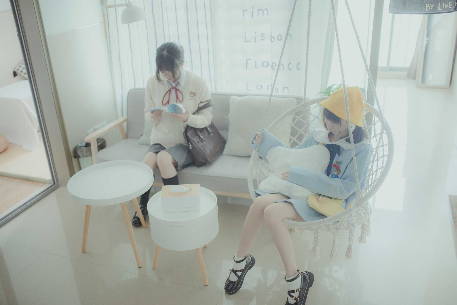 柚木 (Youmu) – Sister And Sister “86 photos”