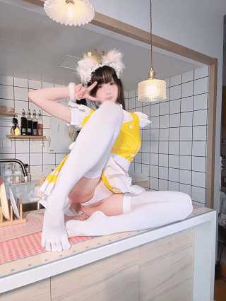 咬一口兔娘ovo (Yaokoututu) – Rabbit Flavored Cake “70 photos,44 gifs and 3 videos”