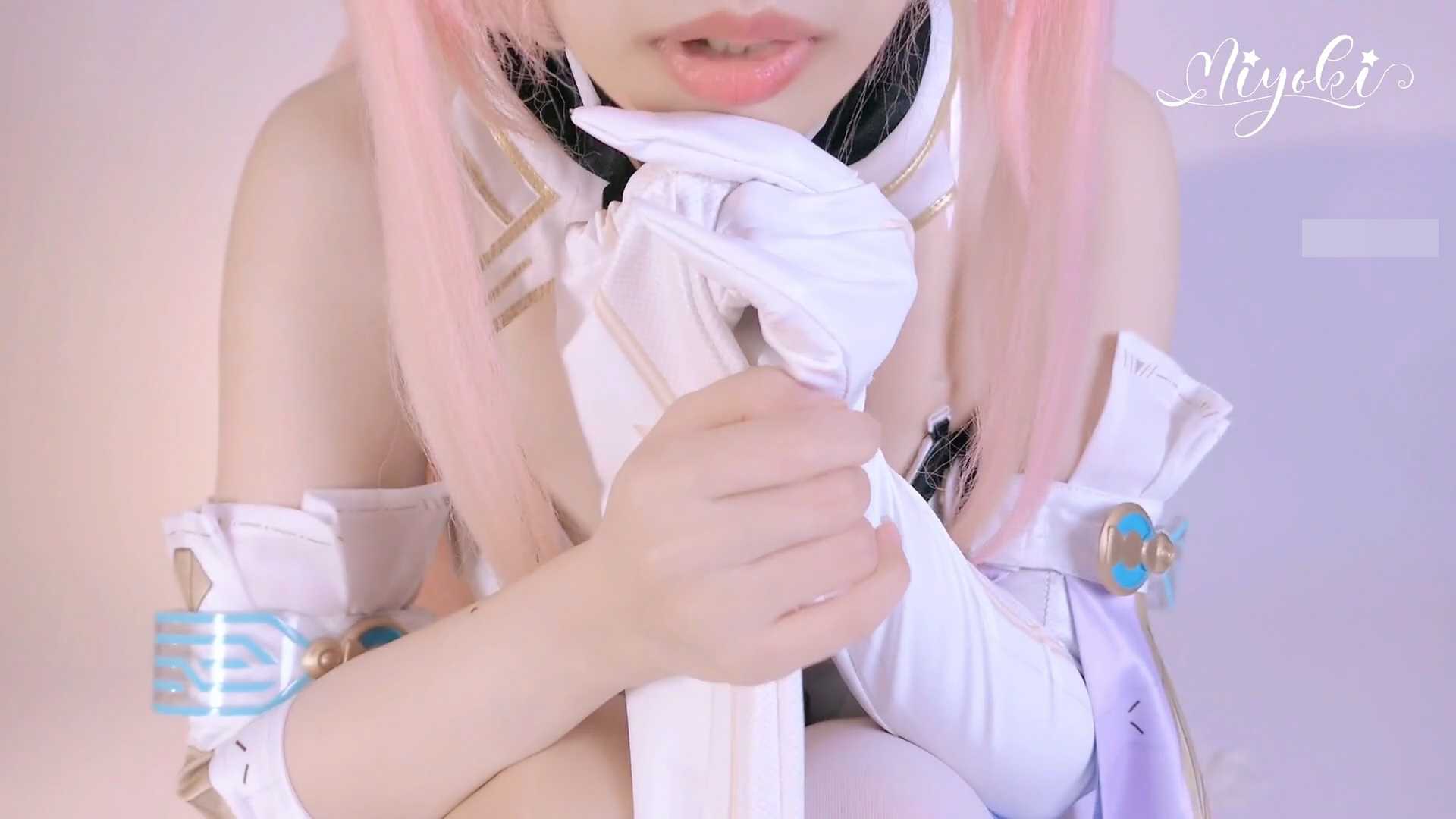 铃木美咲 (Misaki Suzuki) cosplay Aemeath – Wuthering Waves “27 photos and 1 video”