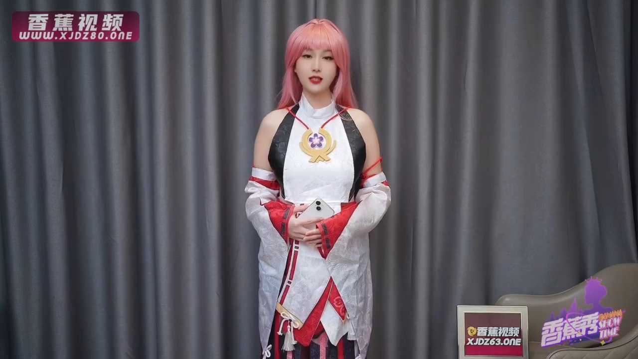 Unknown Cosplayer cosplay Yae Miko – Genshin Impact “39 photos and 1 video”
