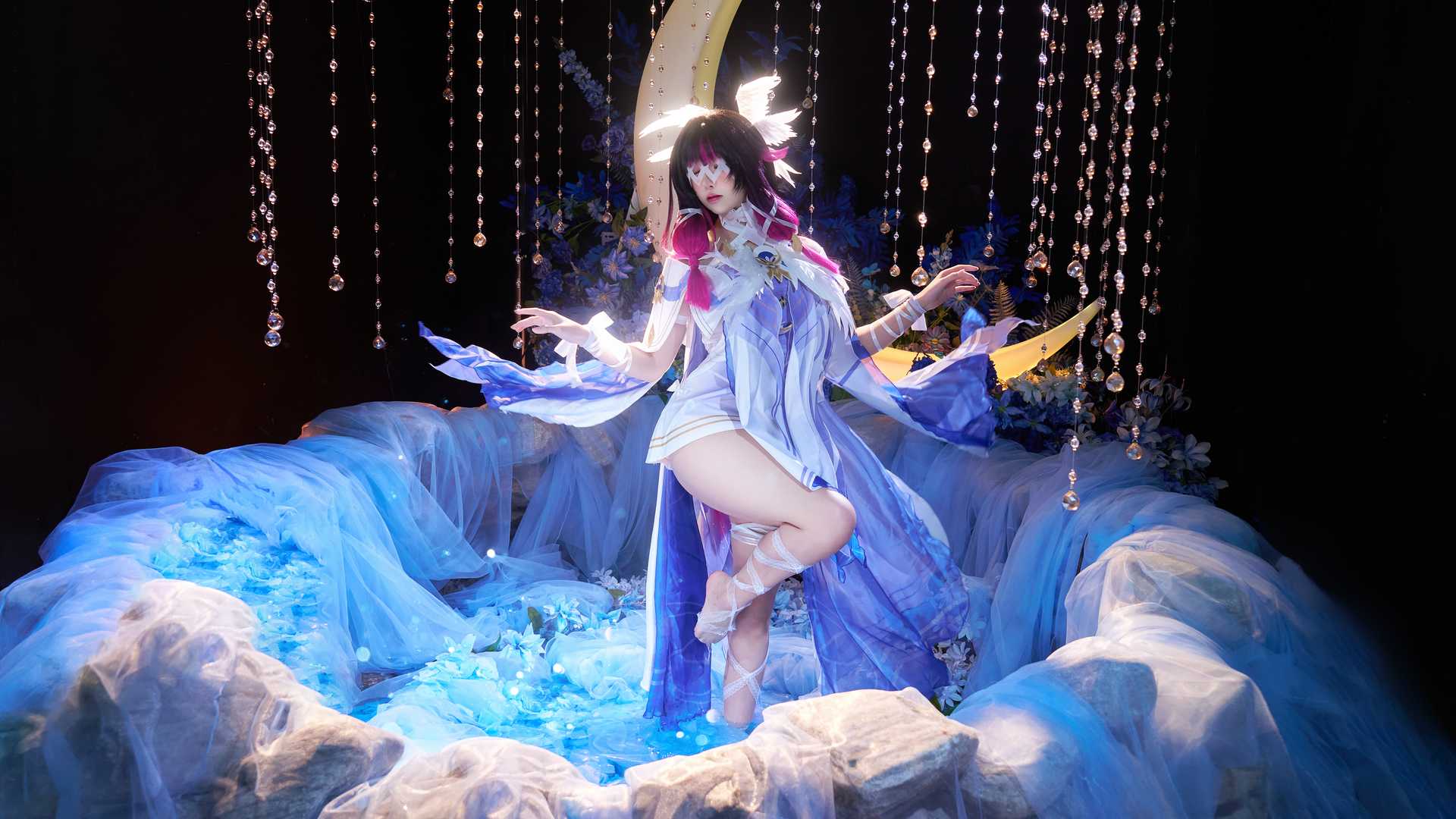 阿薰kaOri (axunkaOri) cosplay Columbina – Genshin Impact – Part 1 “148 photos and 16 videos”
