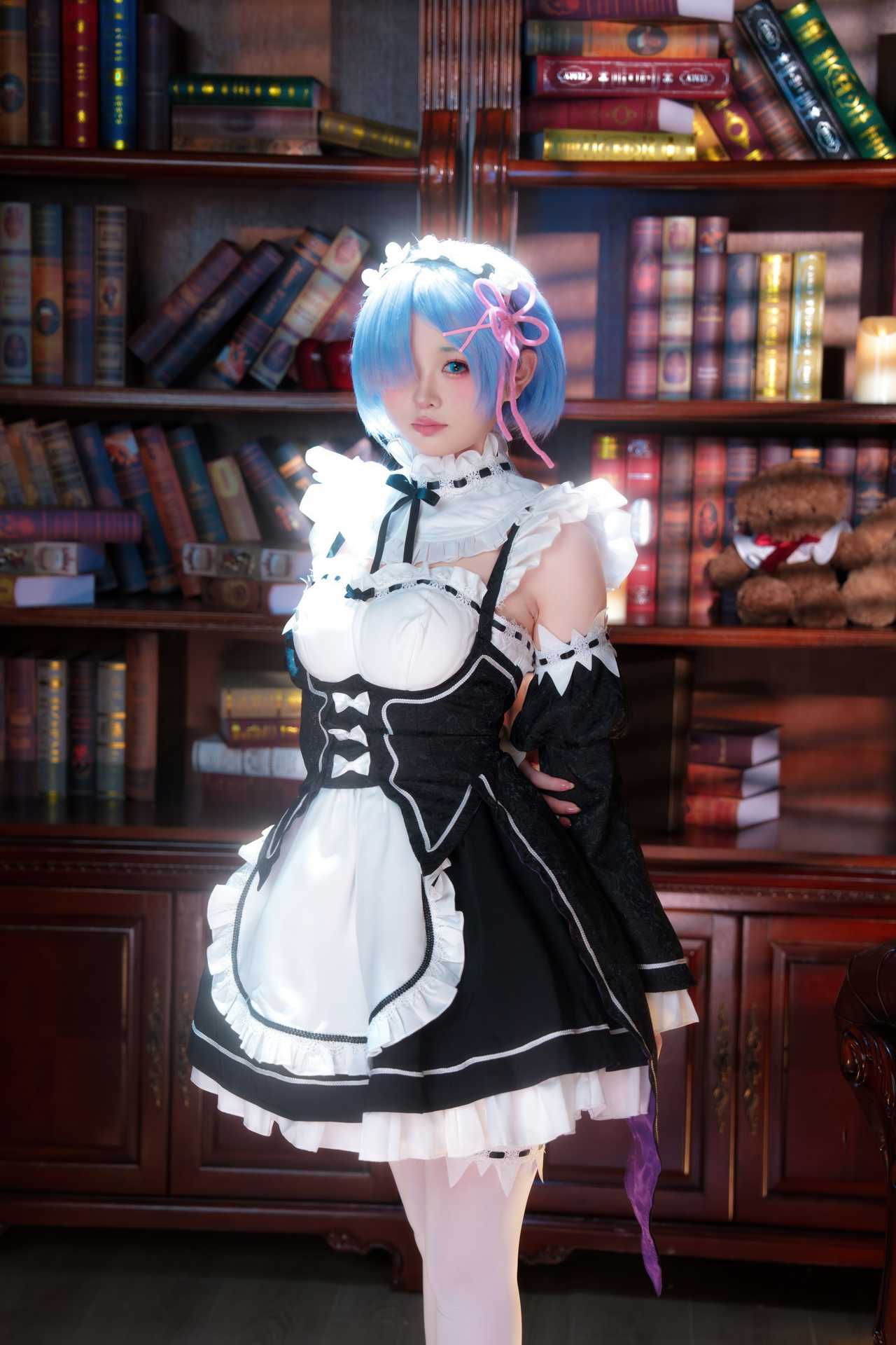 幼水铃衣 (You Shui Ling Yi) cosplay Rem – Re:Zero “108 photos and 1 video”