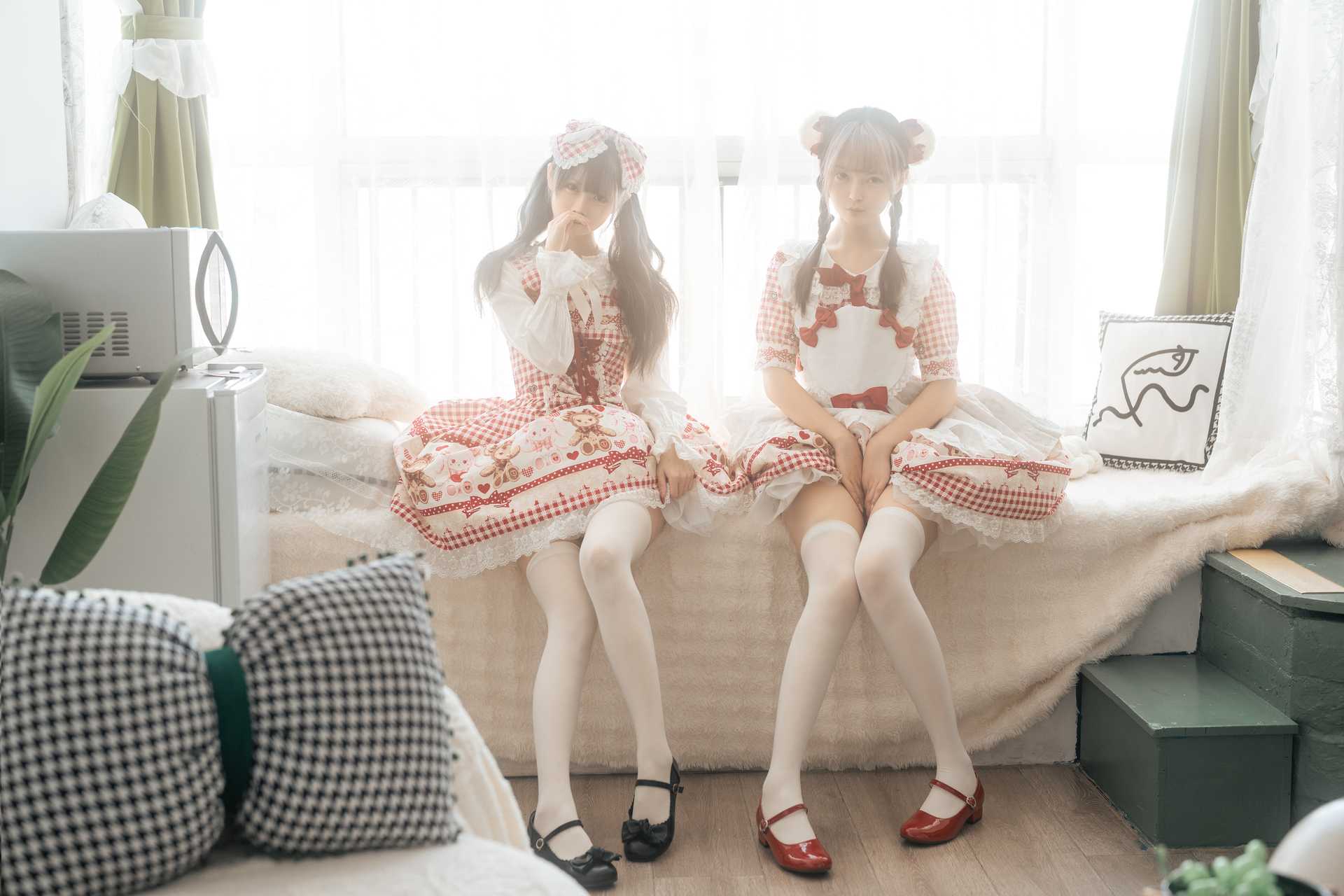 Wink是可爱的wink (winkwin44566322) and 铁手叫兽 (Tie shou jiao shou) – Strawberry “63 photos”