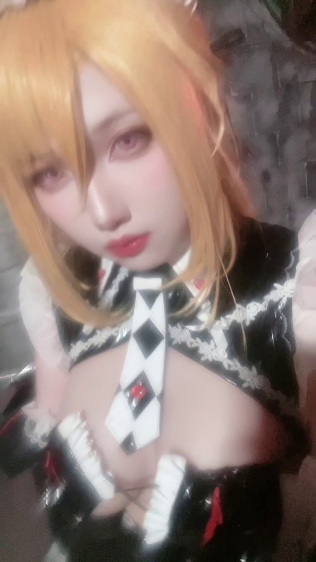 小和甜酒 交错战线 咎瓦尤斯女仆