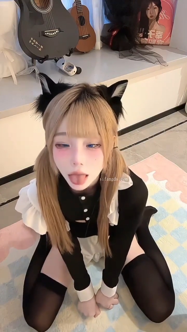 抖音蛇妈 百万粉网红阿黑颜魅制服魅惑福利 [23V0.7G][百度云]